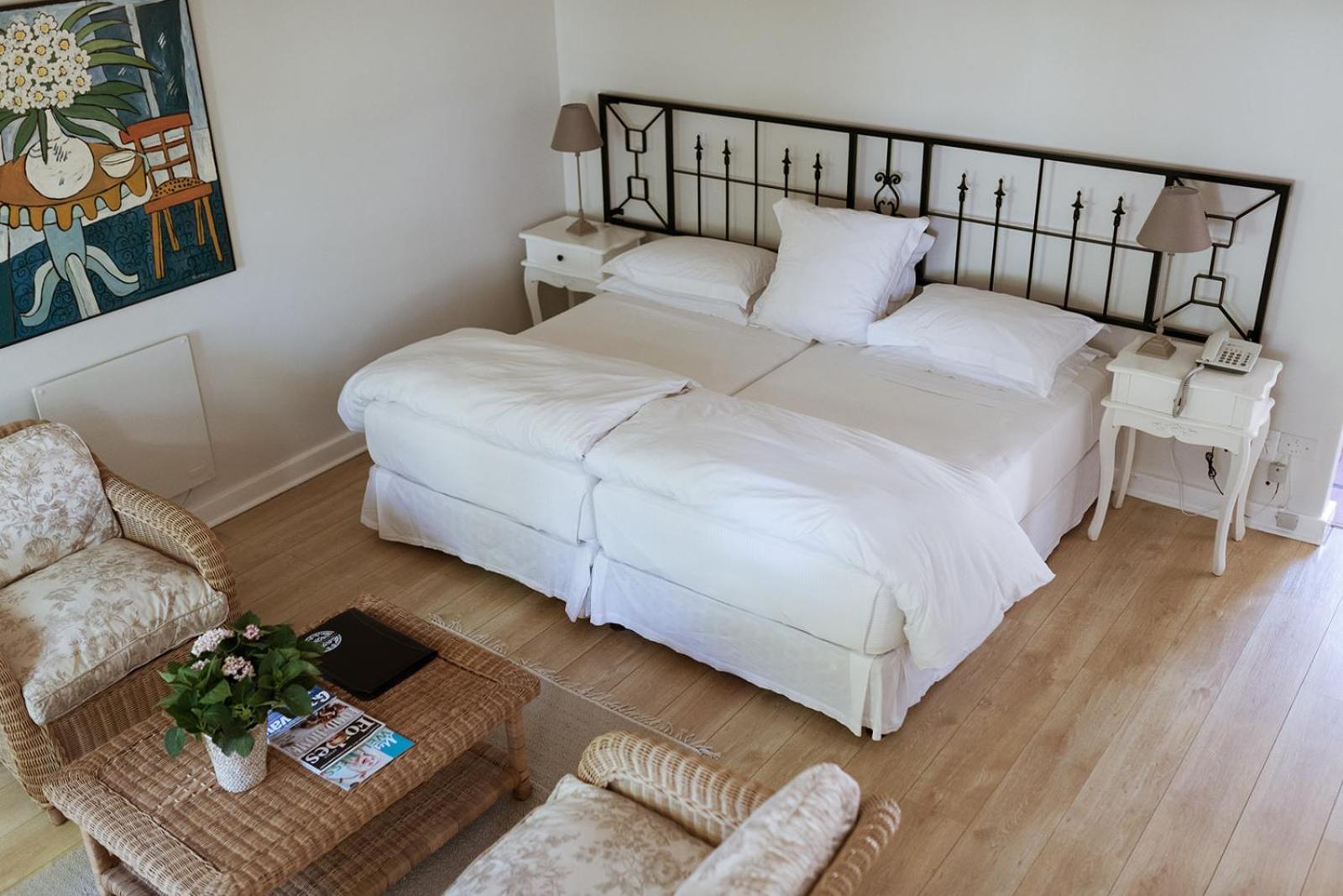 Auberge Burgundy Boutique Hotel & Spa Hermanus Bilik gambar
